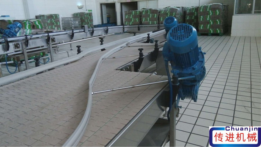 非標(biāo)輸送機==訂做平頂鏈板系列 平頂鏈板輸送機